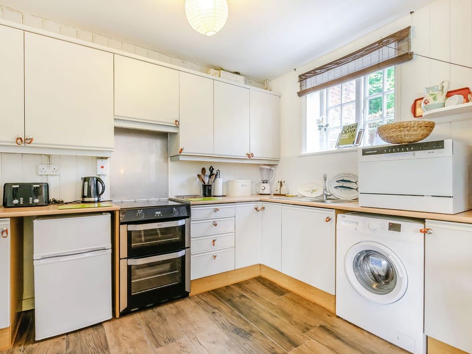 Cottage | Interior