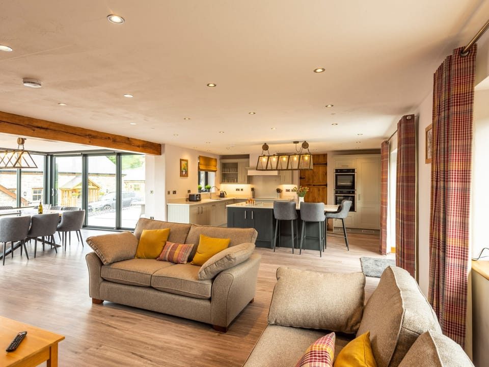 Cottage | Interior