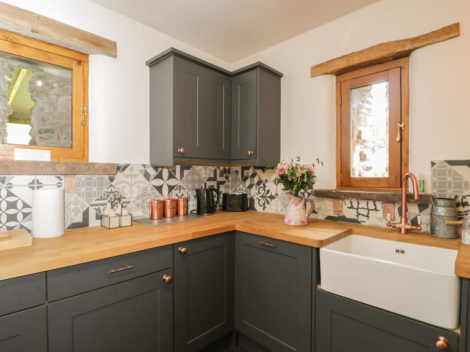 Cottage | Interior