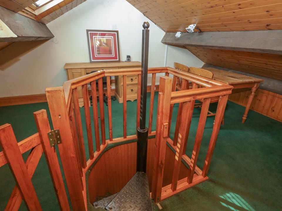 Cottage | Interior