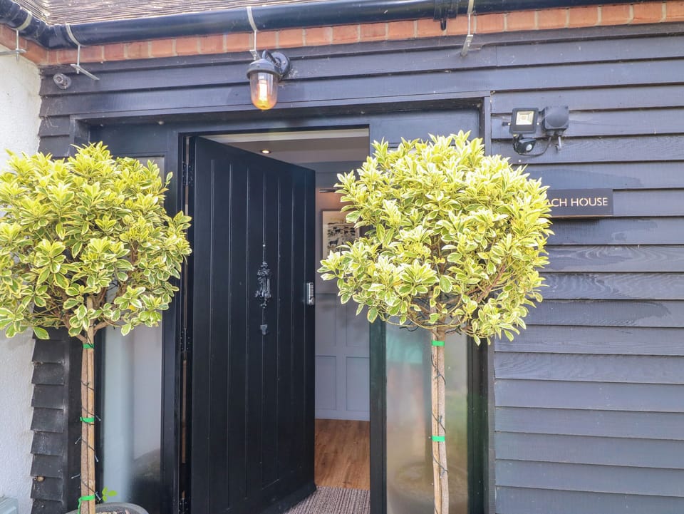 Cottage | Exterior detail