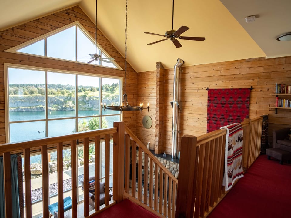 Cottage | Interior