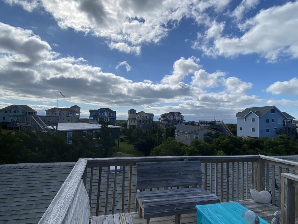 Crows Nest - see the ocean?