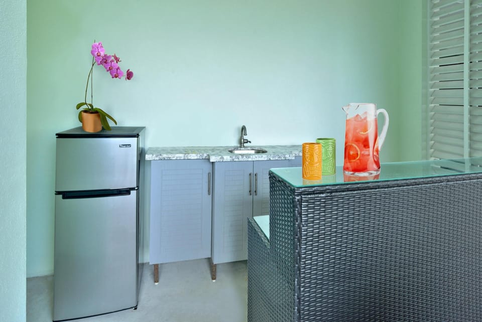 House, Multiple Beds (Paris Mango) | Interior