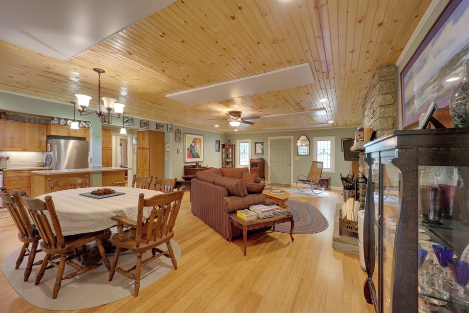 Dining Room | Dishware & Flatware