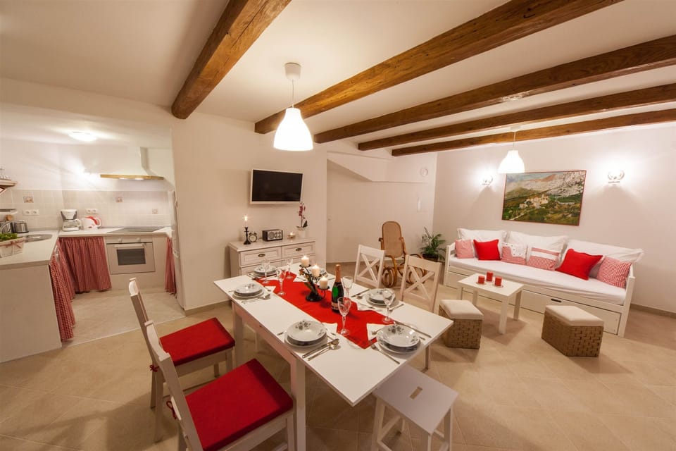 Villa | Interior