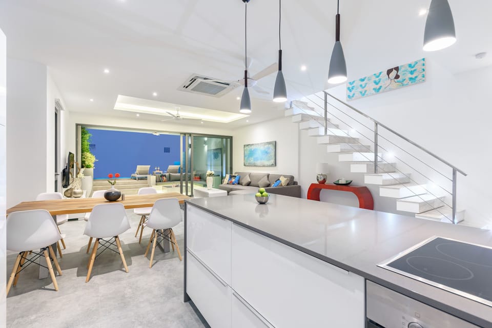 Luxury Villa | Living area | 55-inch Smart TV with digital channels, TV, Netflix