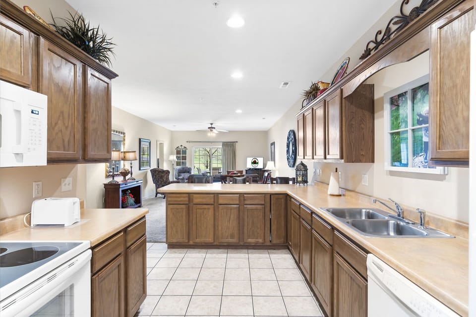 Kitchen includes Major Appliances