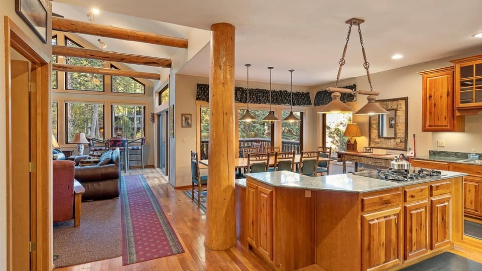 The Silvertip Lodge at Whitefish (2283)