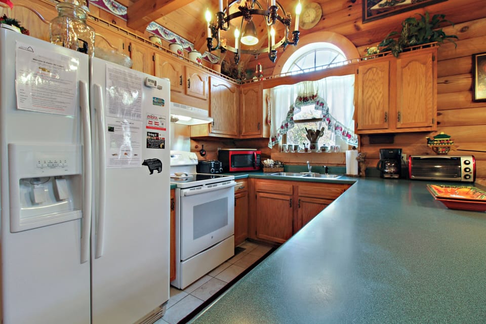 Studio (2 Bedrooms) | Property amenity