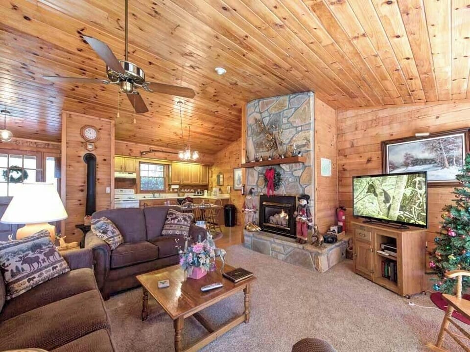 Studio (2 Bedrooms) | Property amenity