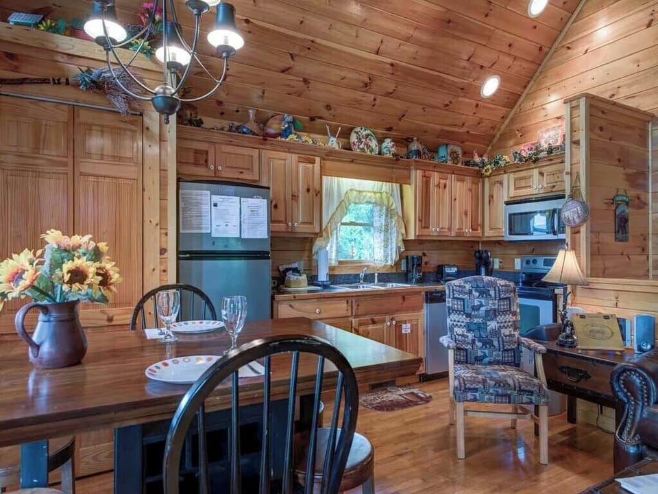 Studio (2 Bedrooms) | Property amenity