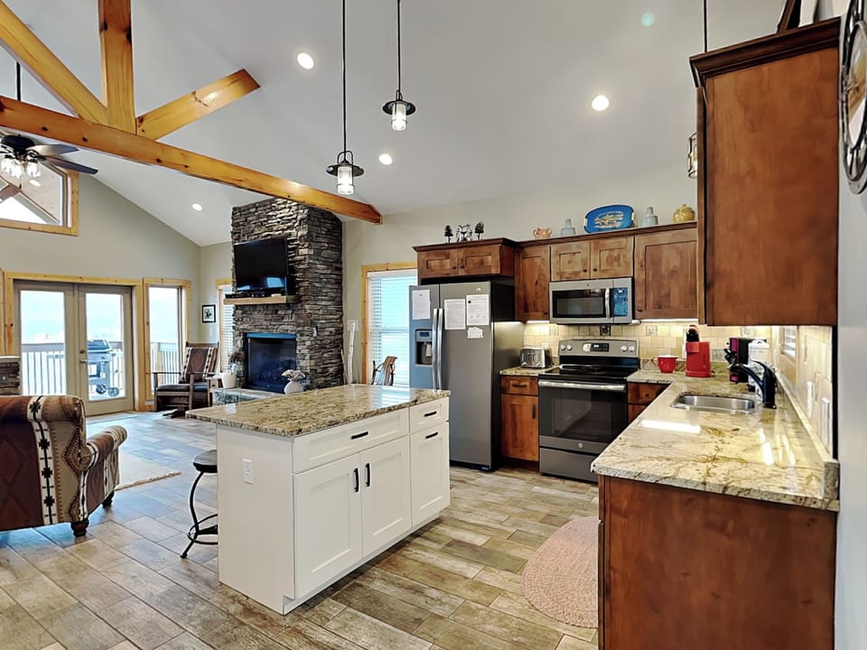Studio (2 Bedrooms) | Property amenity