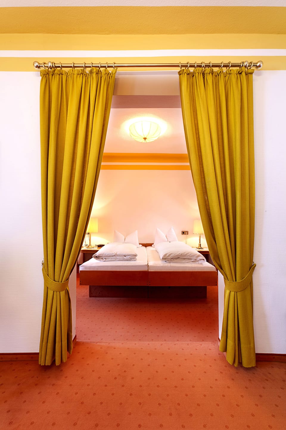 Standard Double Room | In-room safe, laptop workspace, WiFi (free), bed sheets