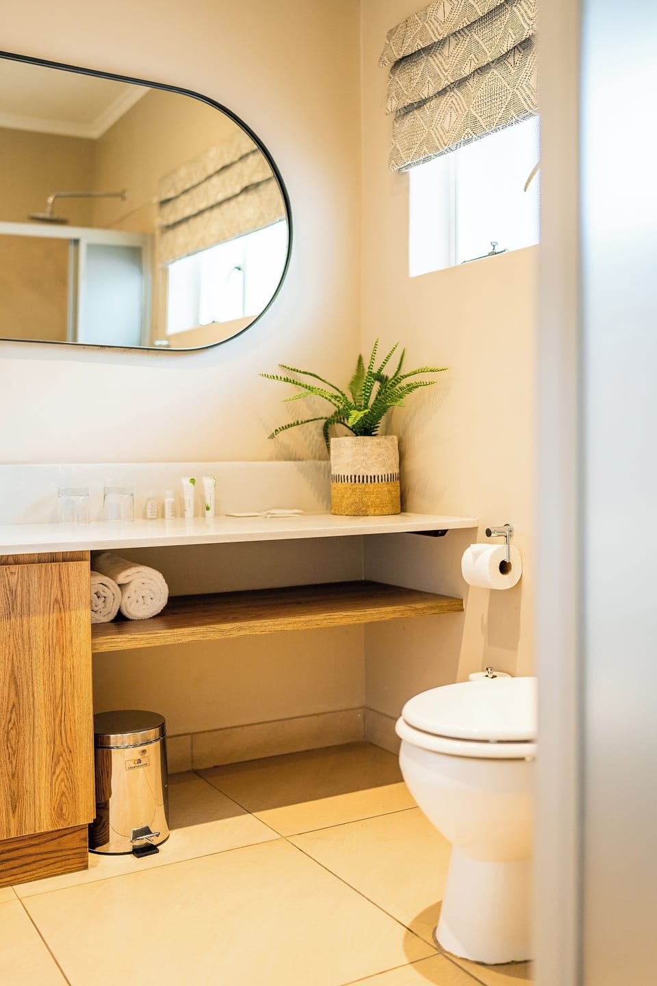 Standard Room, 1 Double Bed, Garden View | Bathroom | Shower, eco-friendly toiletries, hair dryer, towels