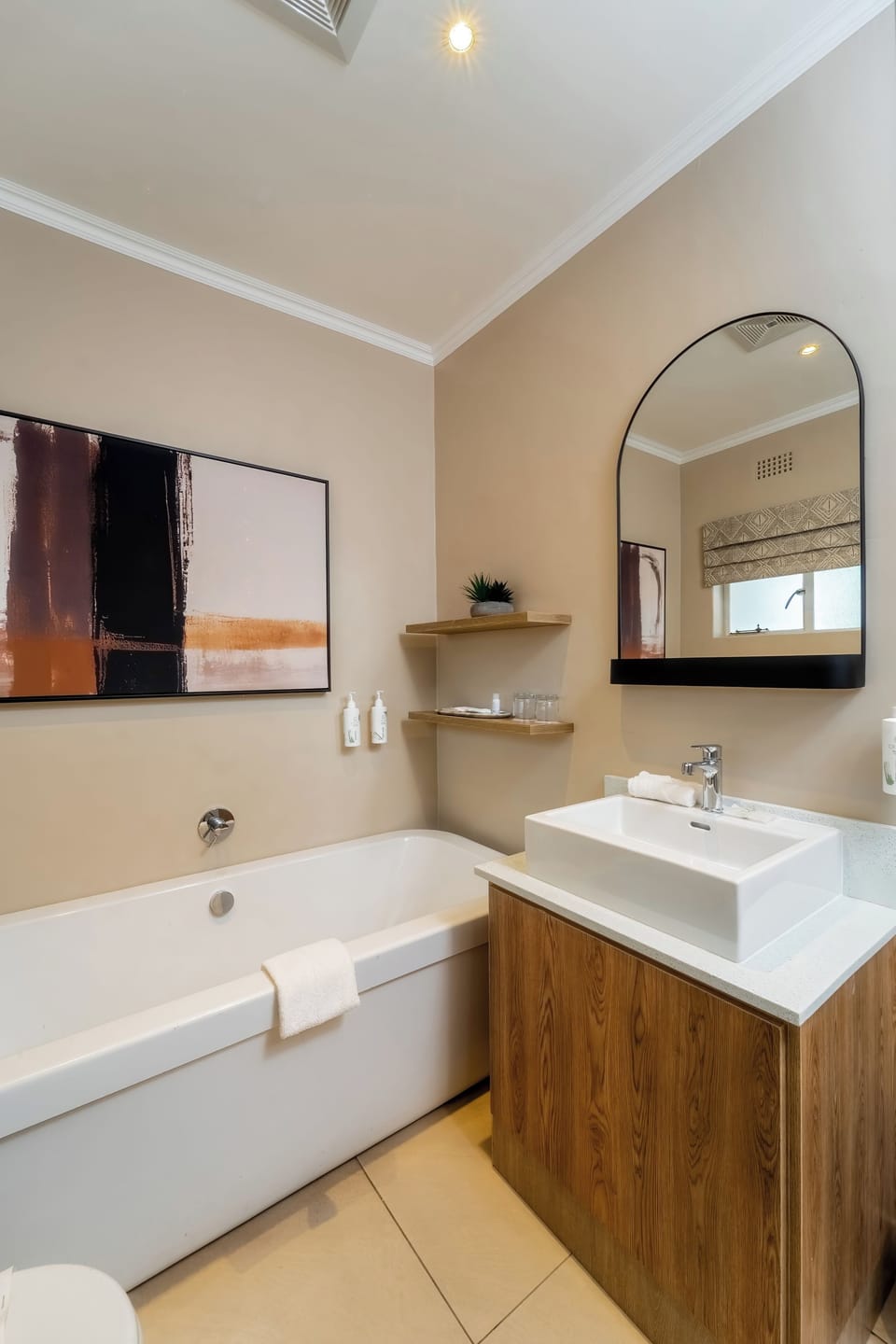 Suite, 1 King Bed, Garden View | Bathroom | Shower, eco-friendly toiletries, hair dryer, towels