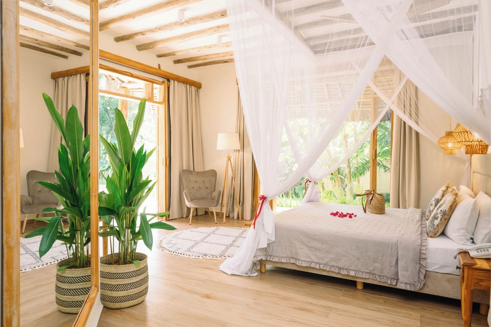 Luxury Villa, Private Pool, Garden Area | Hypo-allergenic bedding, minibar, in-room safe, individually decorated