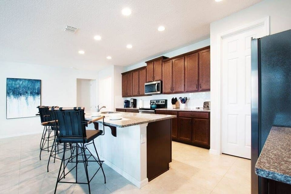 Gorgeous kitchen with barstool seating