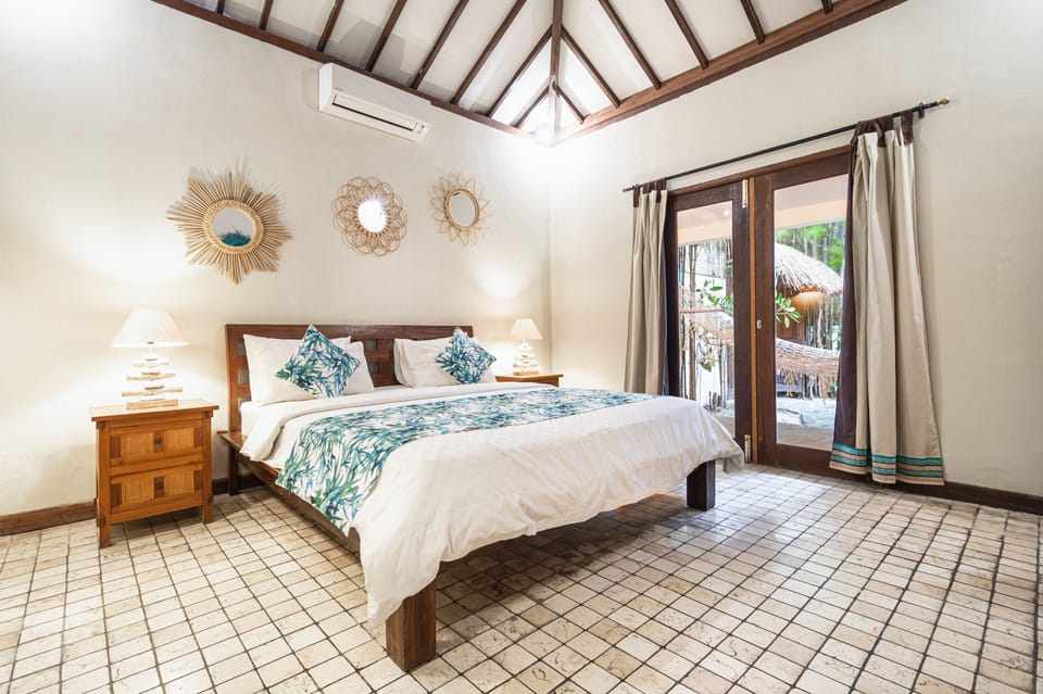 Two Bedroom Villa | Egyptian cotton sheets, in-room safe, desk, laptop workspace