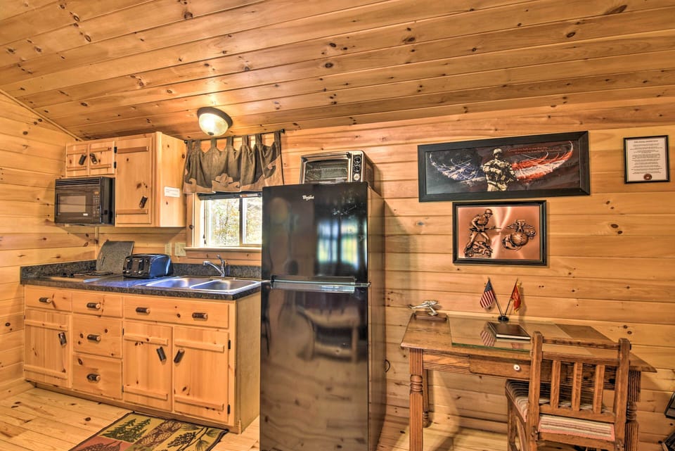 Well-Equipped Kitchen | Toaster | Drip Coffee Maker