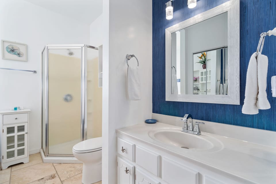 Master Bath Marisol
