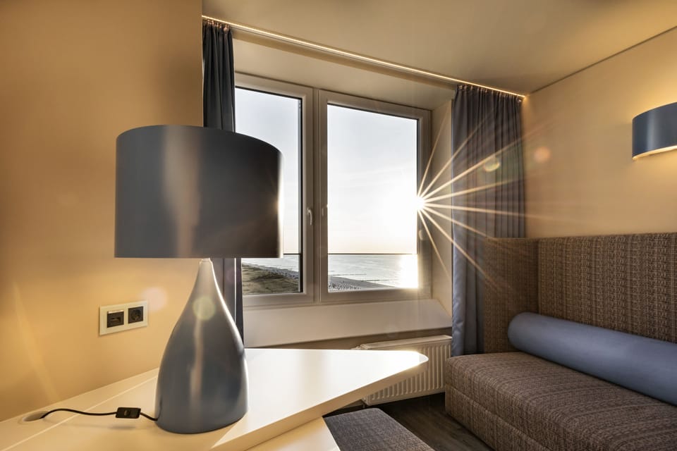 Double room lateral sea view | Desk, blackout drapes, free WiFi, bed sheets