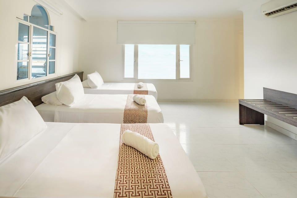Triple Room | Premium bedding, in-room safe, bed sheets
