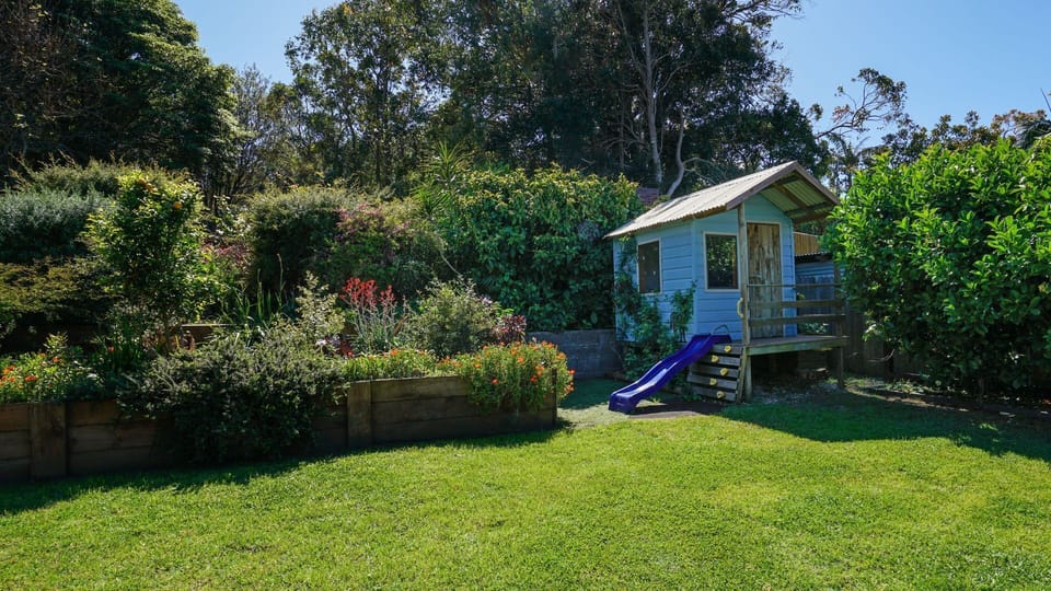 Blissful Bungalow | Childrens play equipment | Enclosed backyard