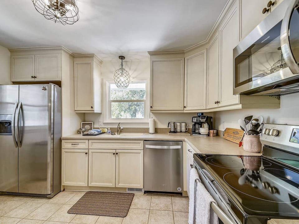 Kitchen with Stainless Steel Appliances at 16 Ibis Street