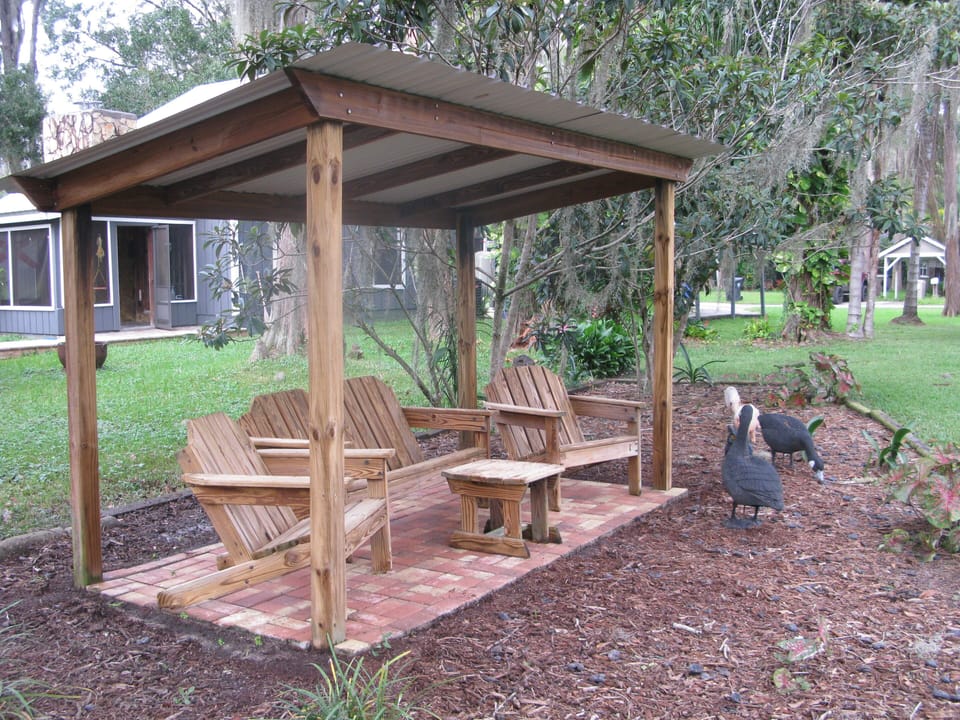 Second seating area
