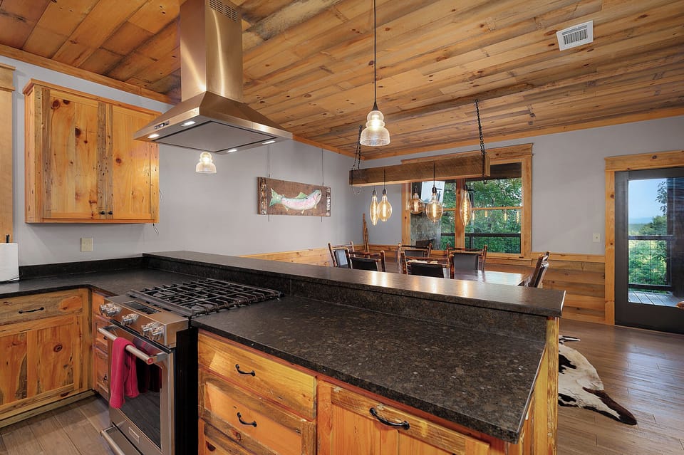 Once In A Blue Ridge - Fully Equipped Kitchen
