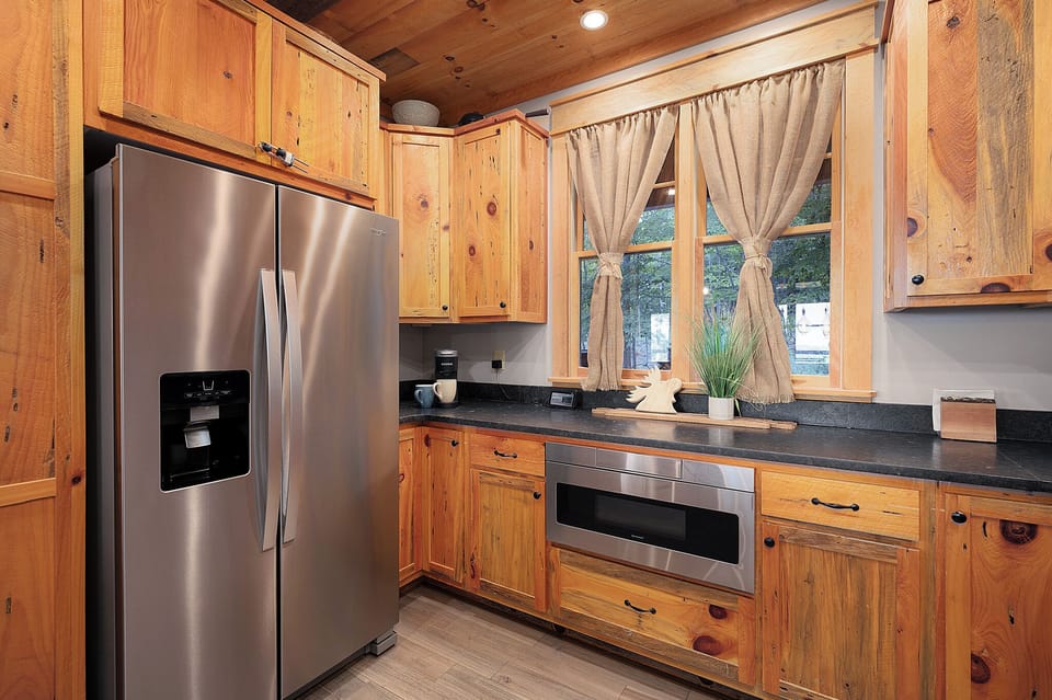 Once In A Blue Ridge - Fully Equipped Kitchen