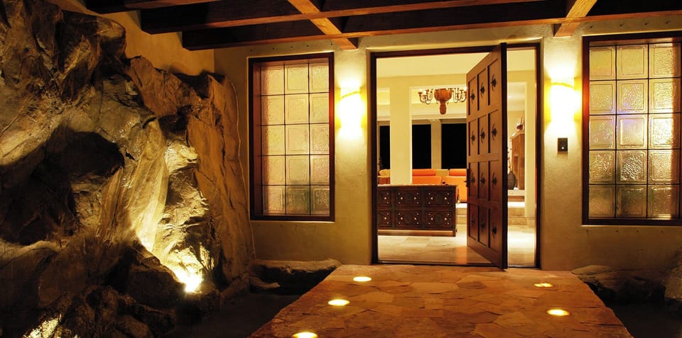 Villa Penasco - Main entrance