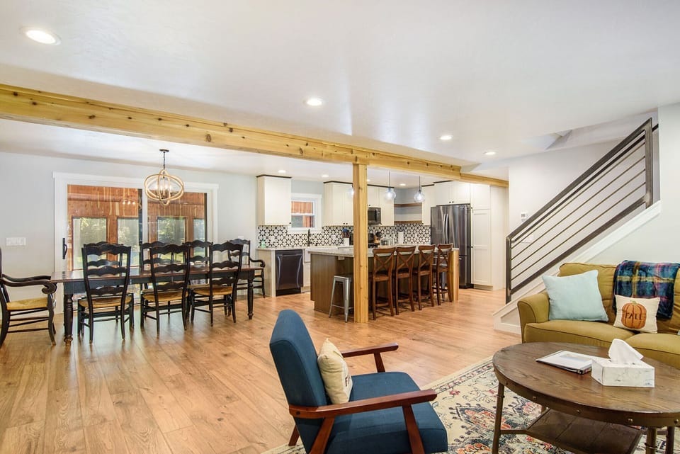 Sitting Room, Dining Room, Kitchen