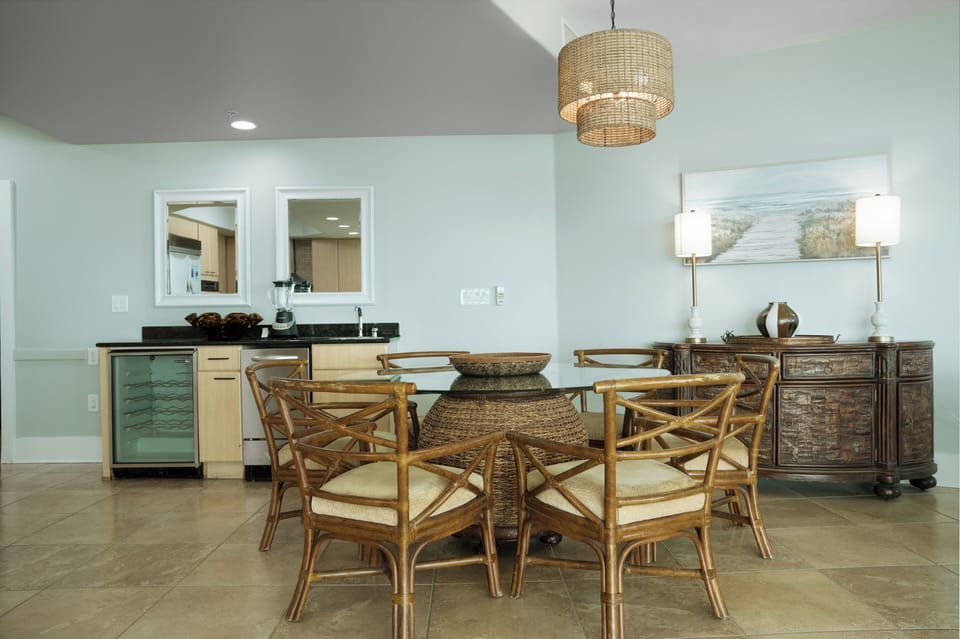 Caribe Resort D210 Dining Room
