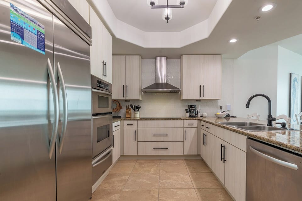 Caribe Resort D1104 Kitchen