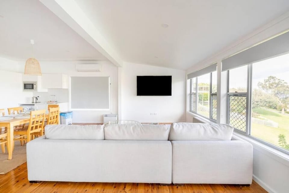 Living room - great views of East beach & pacific ocean & mountain views.