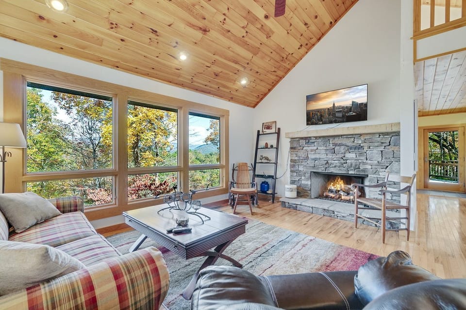 Great room with gas log fireplace