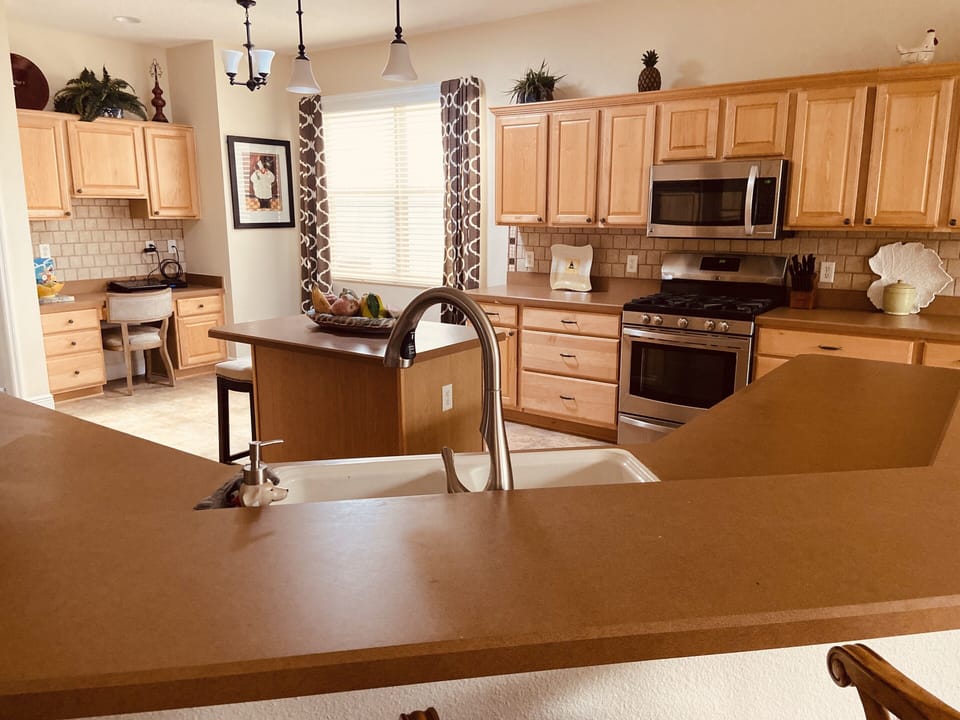 Large kitchen fully equipped 