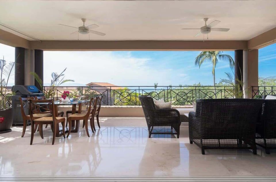 Property was clean and had a beautiful view- Ariele A.