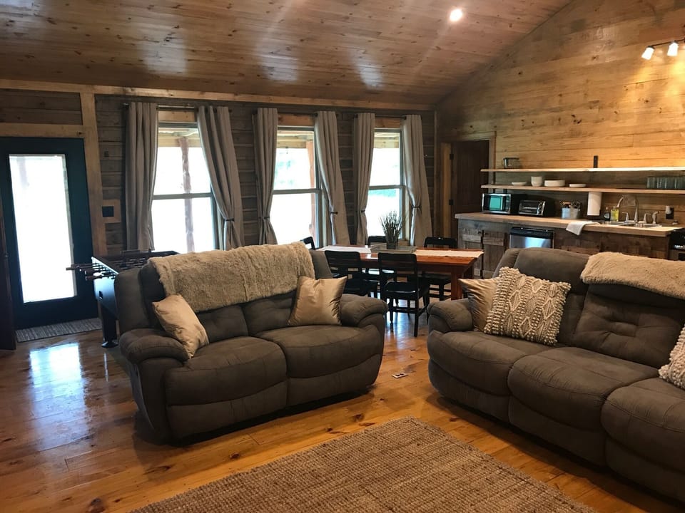 recliners on all ends