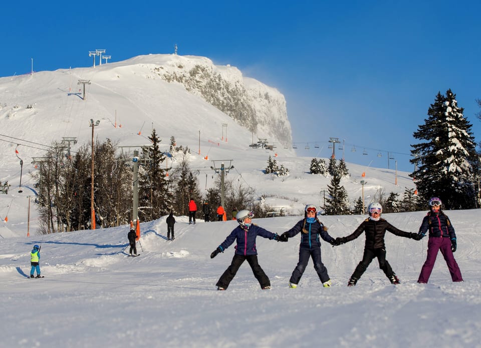 Snow and ski sports