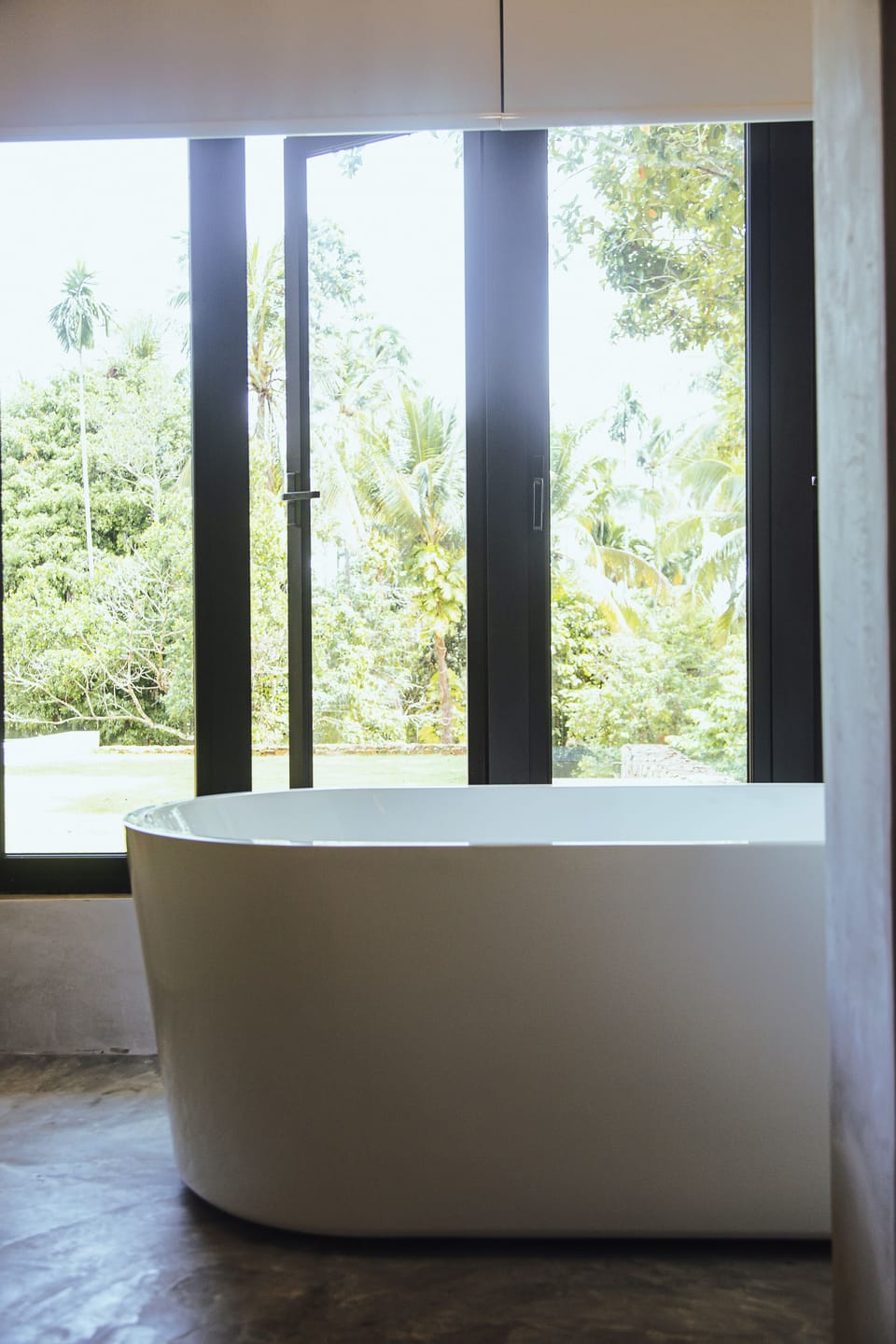 Jetted tub