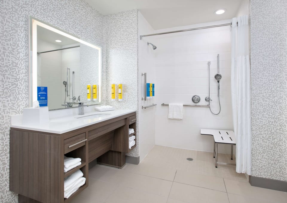 Bathroom shower