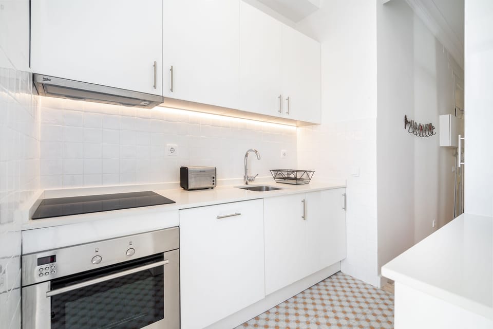 Apartment, 2 Bedrooms | Private kitchen | Fridge, microwave, stovetop, dishwasher