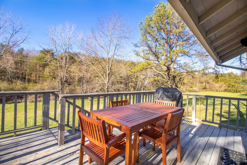 Enjoy peaceful woodline views