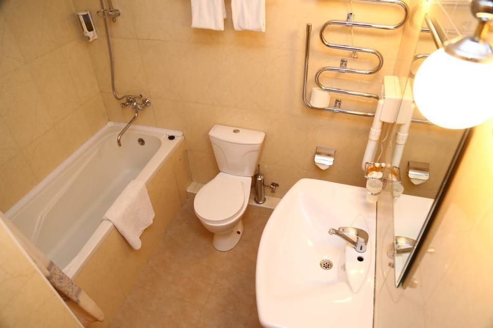 Hair dryer, towels