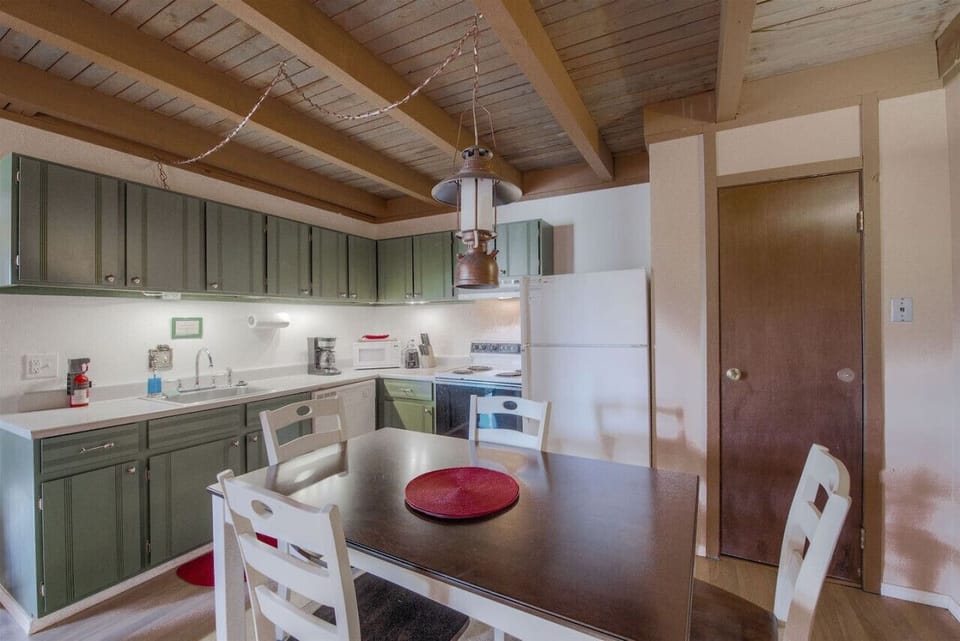 Kitchen area