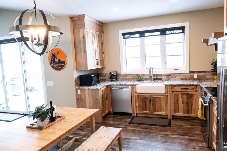 Farmhouse-style Layout