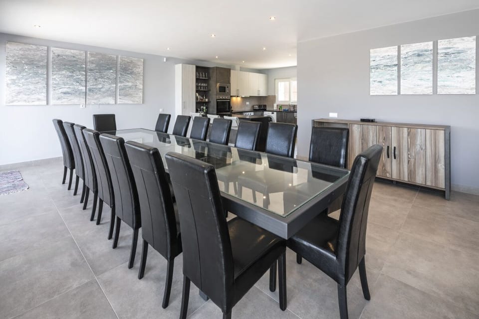 Carvoeiro rentals villa atlantica dining table